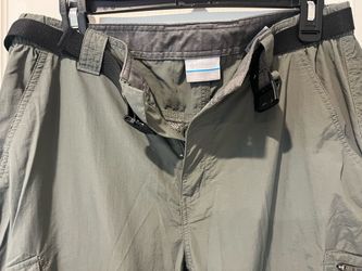 COLUMBIA GRAY UTILITY CONVERTIBLE ZIP OFF PANTS-MEN’S-32 Waist 30 Length