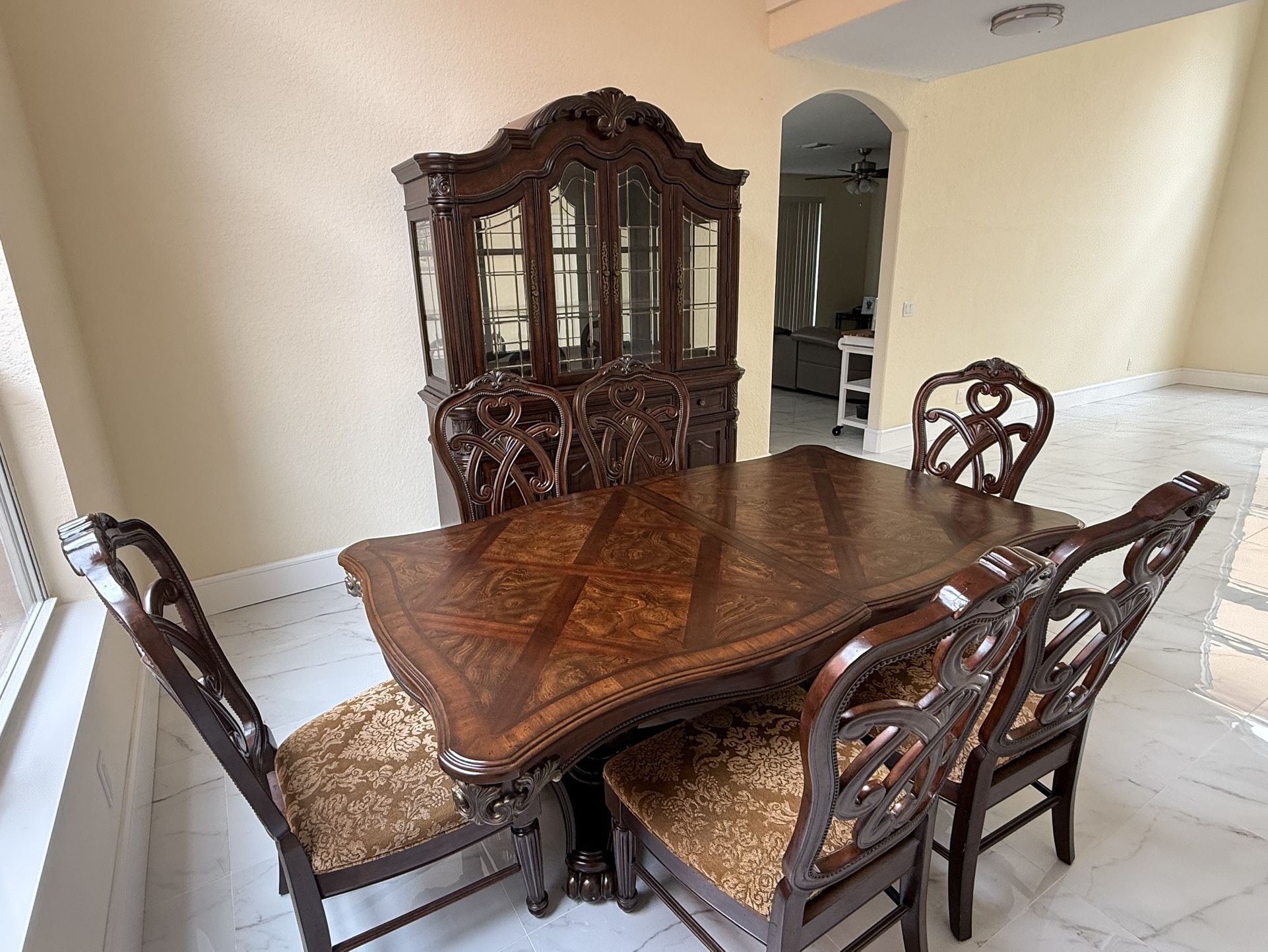 Dining Room Table With Six Chairs And China