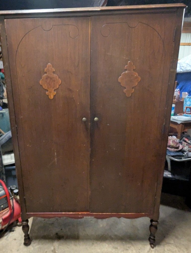 Vintage 1920s–1930s Chifforobe Wardrobe