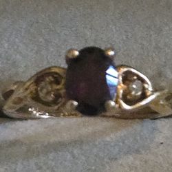 14k Gold Natural Garnet Dimond Ring.