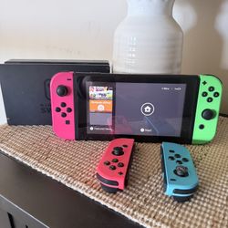 Nintendo Switch Console