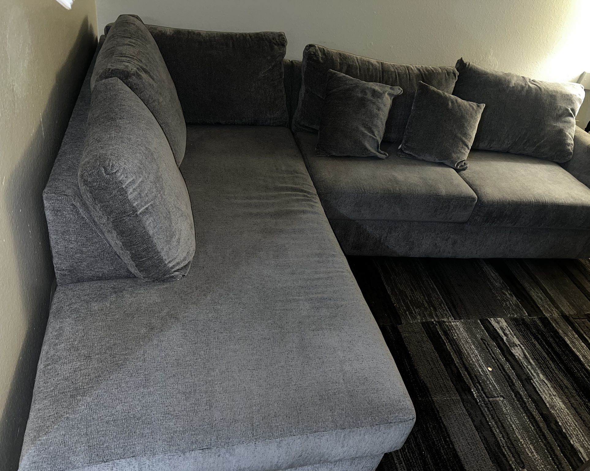 Sofa Couch 2 Pieces Grey For Sale ‼️‼️