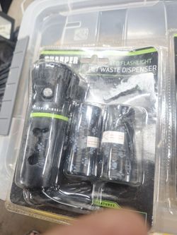 Pet waste dispenser led flashlight