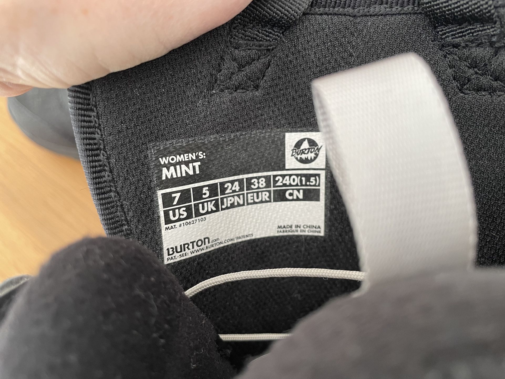 BURTON MINT 23.0㎝ Burton Mint Snowboard Boot Women's 7