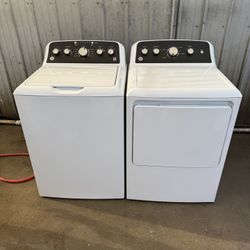 GE WASHER AMD DRYER