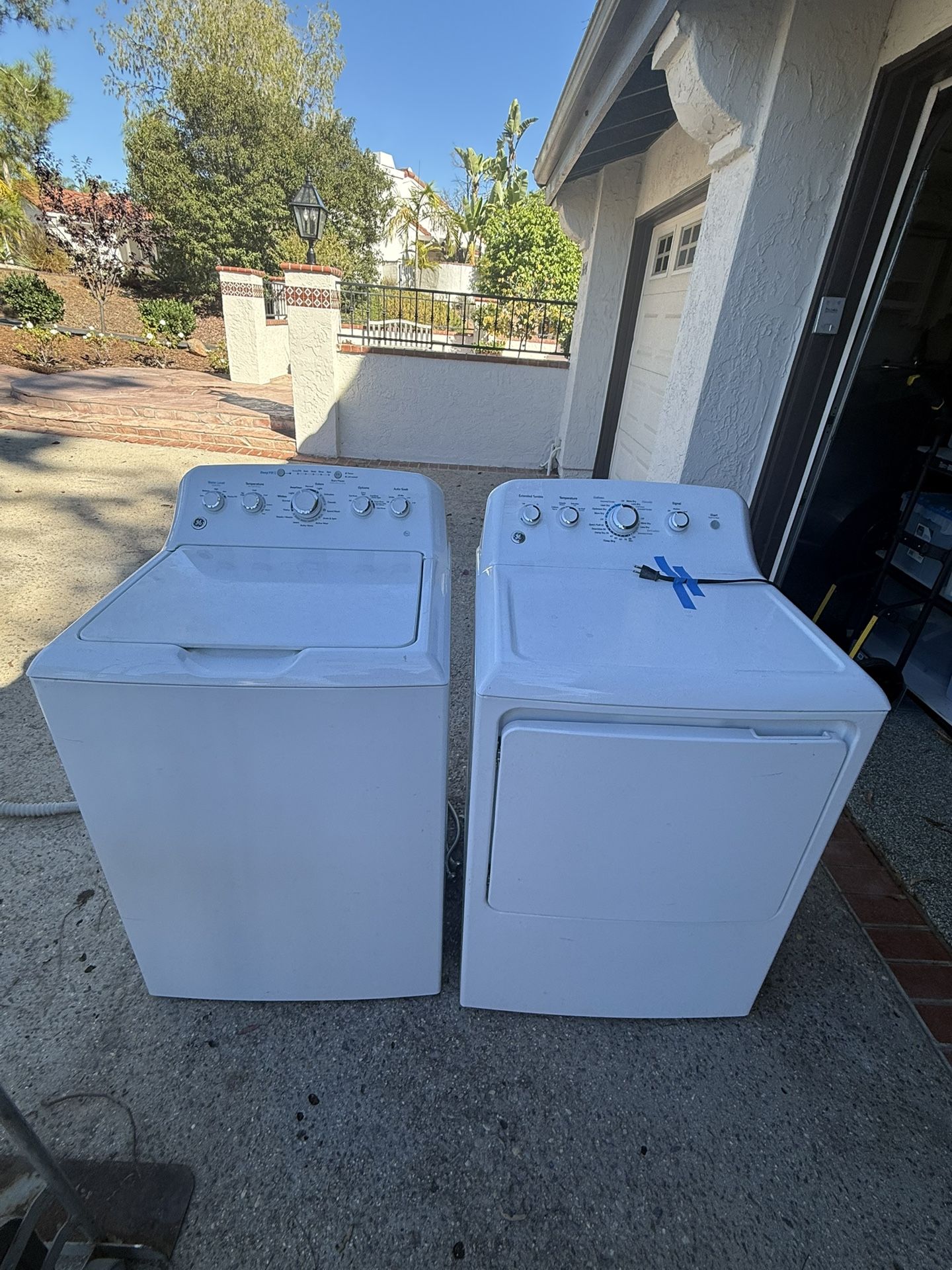 Washer And Dryer Set