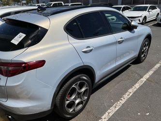 2022 Alfa Romeo Stelvio