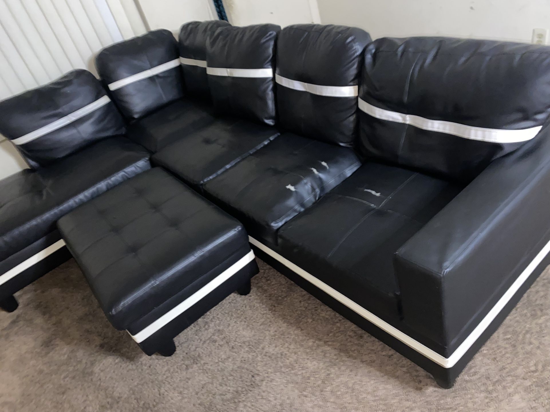 Sectional Couch With Ottoman Storage