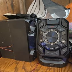 Samsung Radio+Speakers 