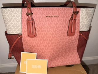 Michael Kors Voyager Tote Purse