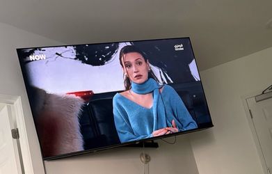 Smart 77” TV