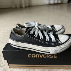 converse size 11 T 