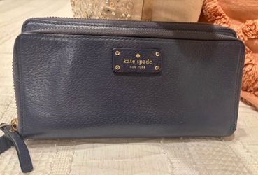 Kate Spade large wristlet wallet
