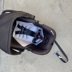 Safety 1st Car Seat, Manufacturing 05/08/2024