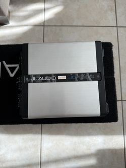 Two 12 JL subwoofers With JL 400/4 Amp