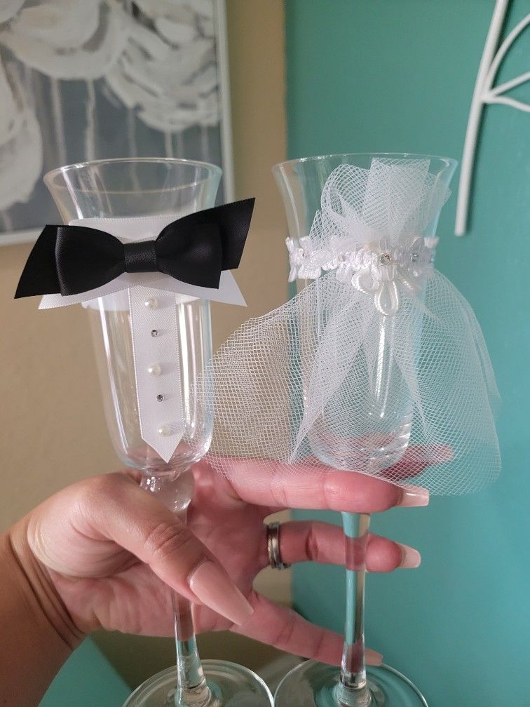Champagne Glass/ Wedding