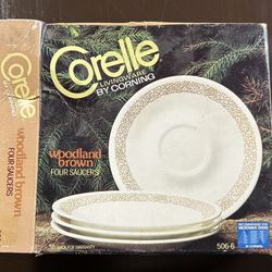 New In Box, Vintage Corelle Livingware By Corning, Woodland Brown, Saucers (4)