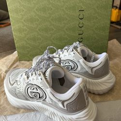 BRAND NEW 🔥 Gucci Ripple sneakers