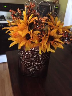 Fall flower and wall vase