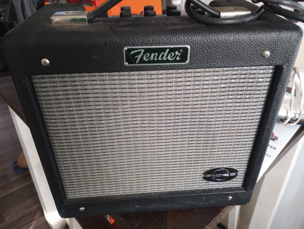 Fender G Dec Junior Amp