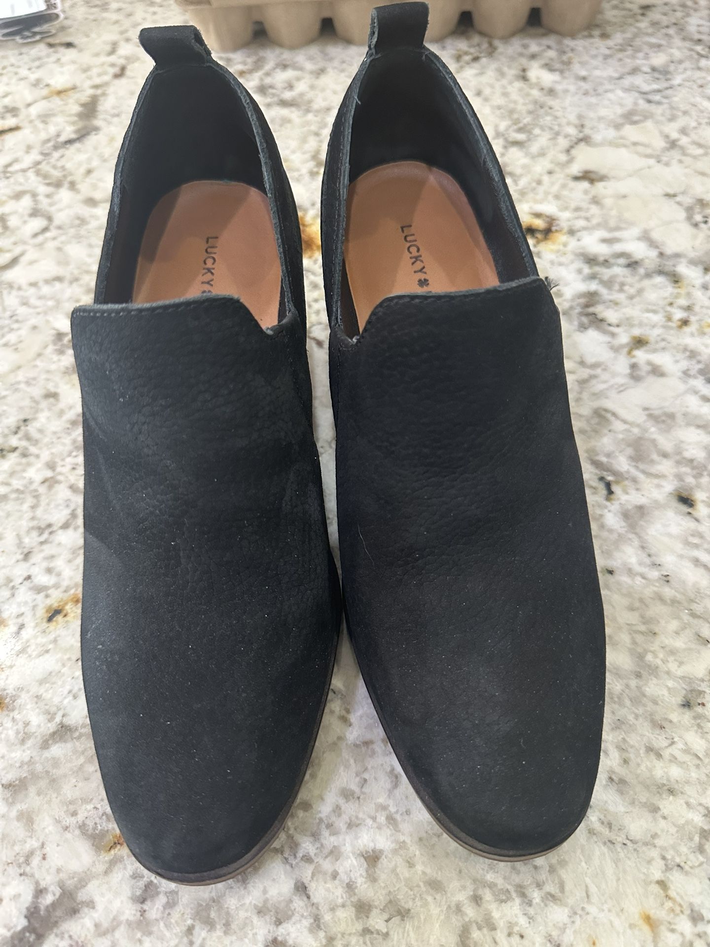 Women’s Lucky Brand Black Suede Shoes 6M