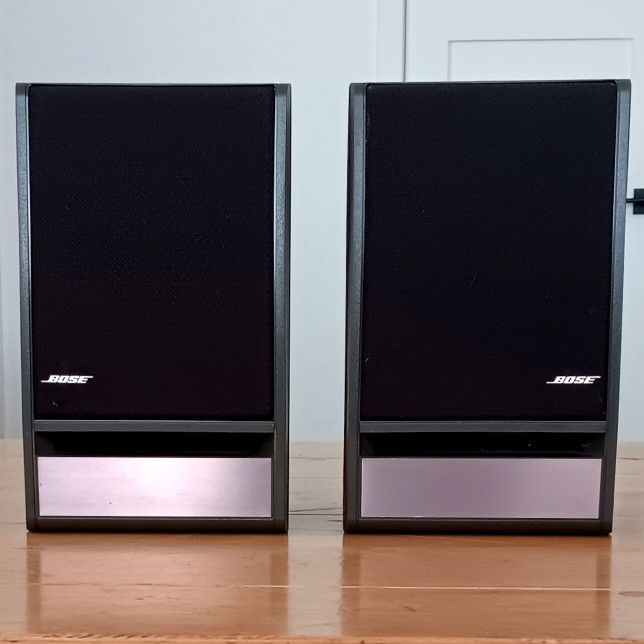 Pair Bose Full-Range Speakers
