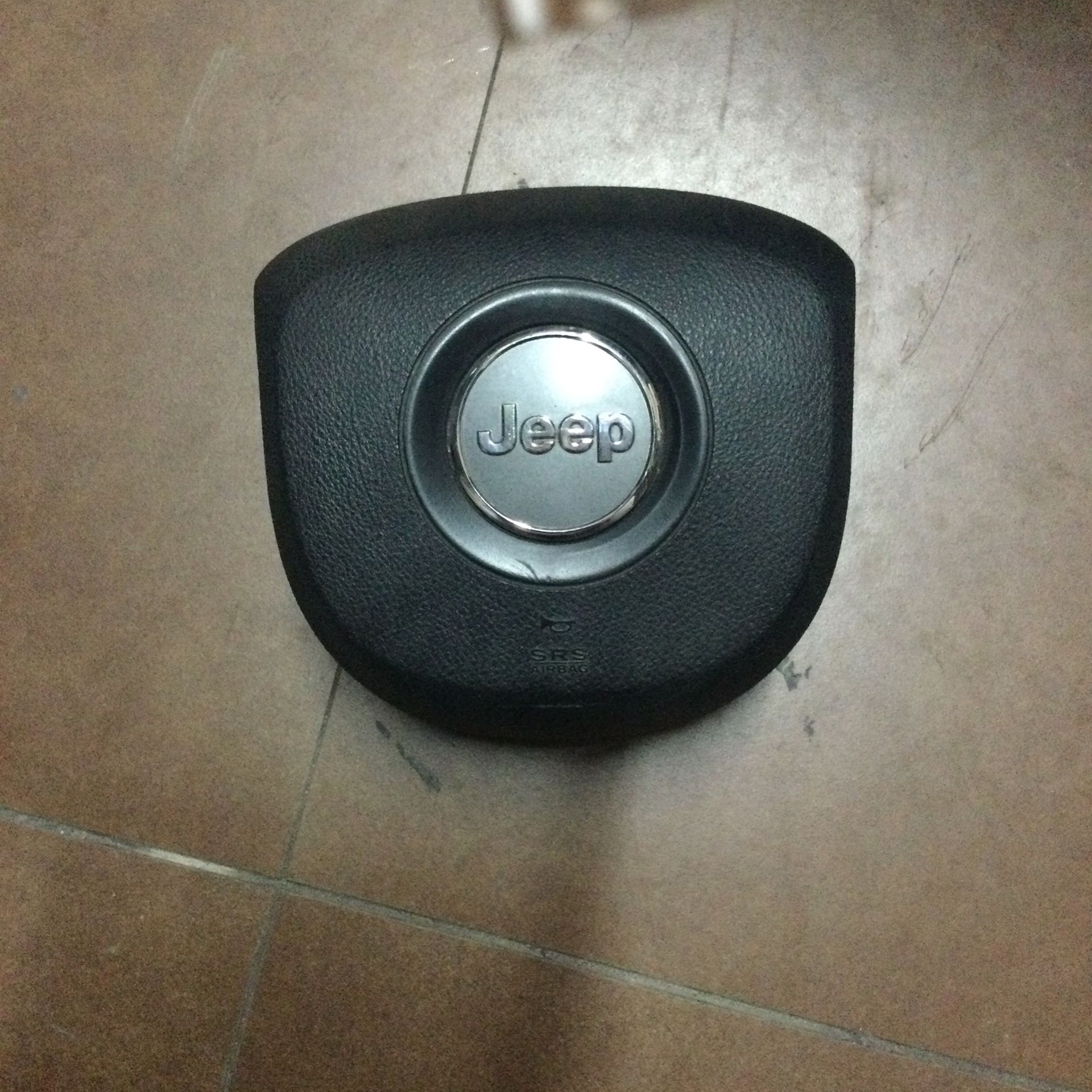 2014-2016 Jeep Cherokee Steering Wheel A Bag OEM Black