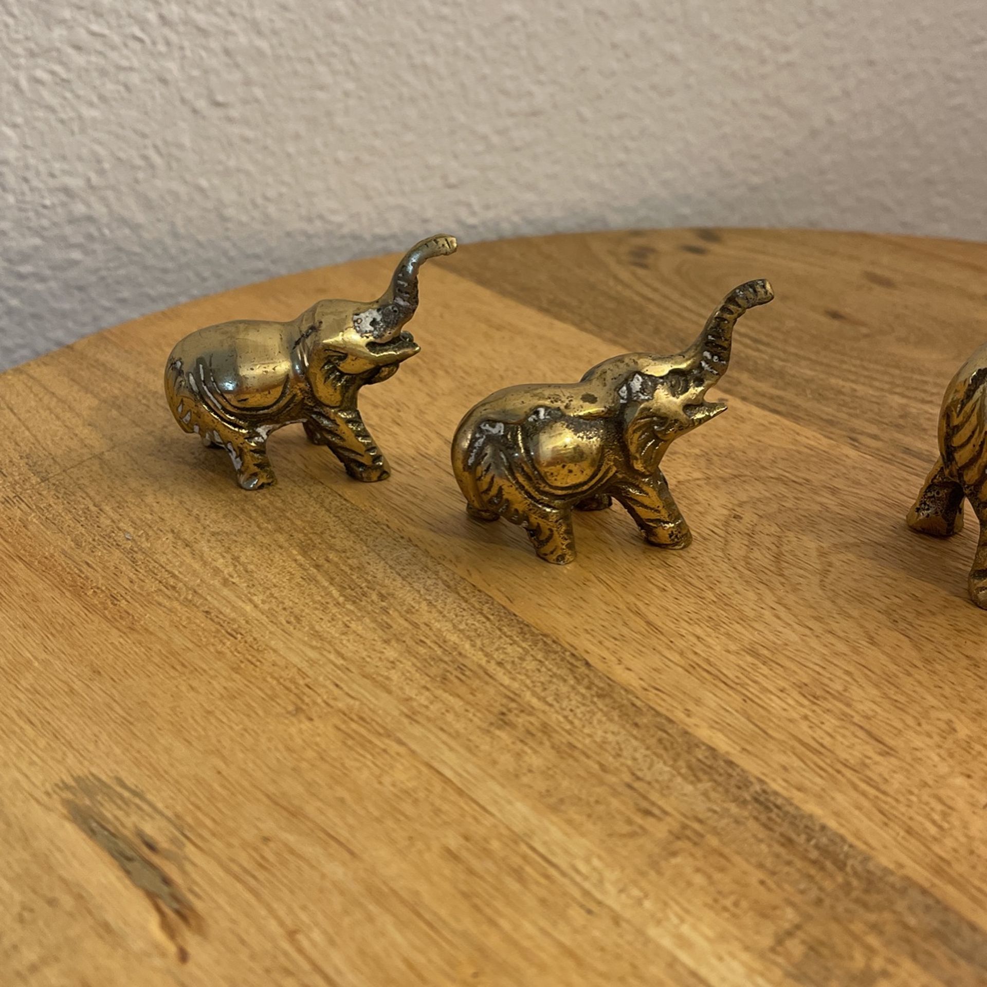 Mama & Baby Small Brass Elephants