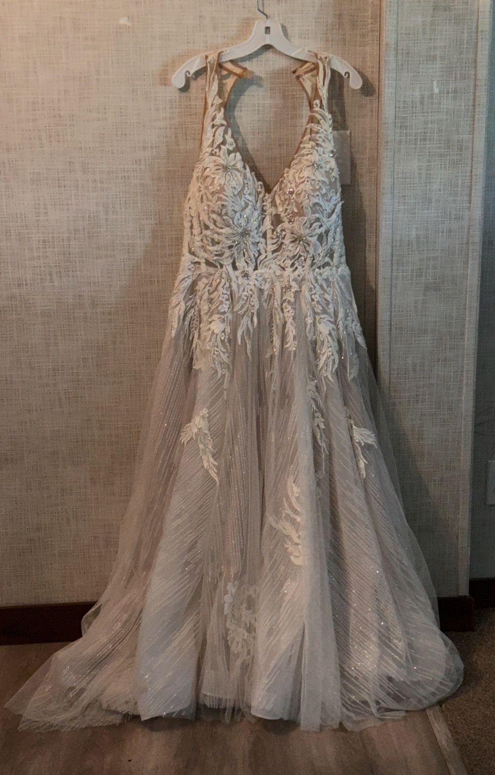 wedding dress size 16