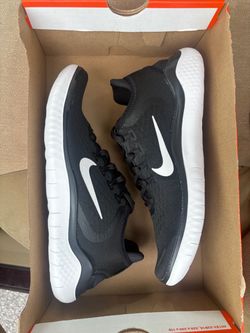 WMNS NIKE FREE RN size 8