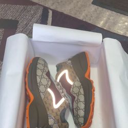 Gucci Shoes 