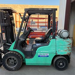 Mitsubishi 6K forklift with side shift
