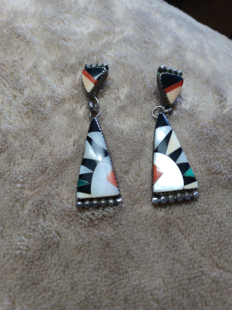 ZUNI SUN SET N RISE EARRINGS 45 YEARS OLD THE TRIBE HAND MADE THESE RARE FIND