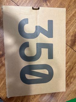 Adidas Yeezy Boost 350 V2 Box