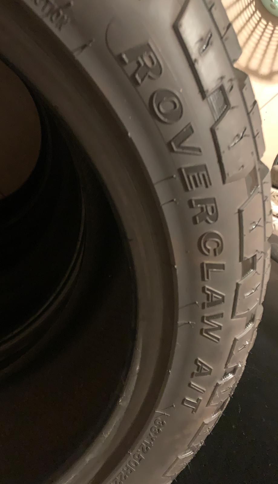 33x12.50 R22 $450