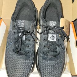 Nike Interact Sz10