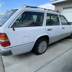 1993 MERCEDES E320 WAGON BENZ CLASSIC RARE WHITE GREY INTERIOR COLLECTORS 