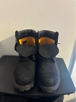 Black timberlines S 12