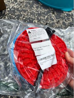 2 piece dog lick mats with brush.