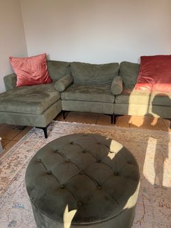 Matching sectional sofa with storage ottoman