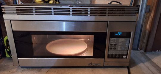 Dacor Stainless Steel Over-the-Range convection microwave