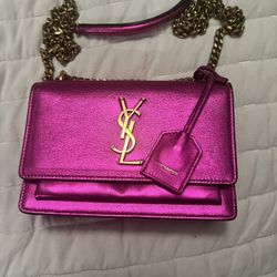 Yves Saint Laurent (YSL) Hand Bag. Authentic 