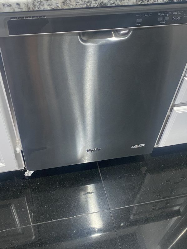 Whirlpool WDF520PADM 23.9" Builtin Dishwasher Monochromatic