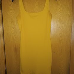 Women's Size Medium,  IRIS yellow Sheath Dress