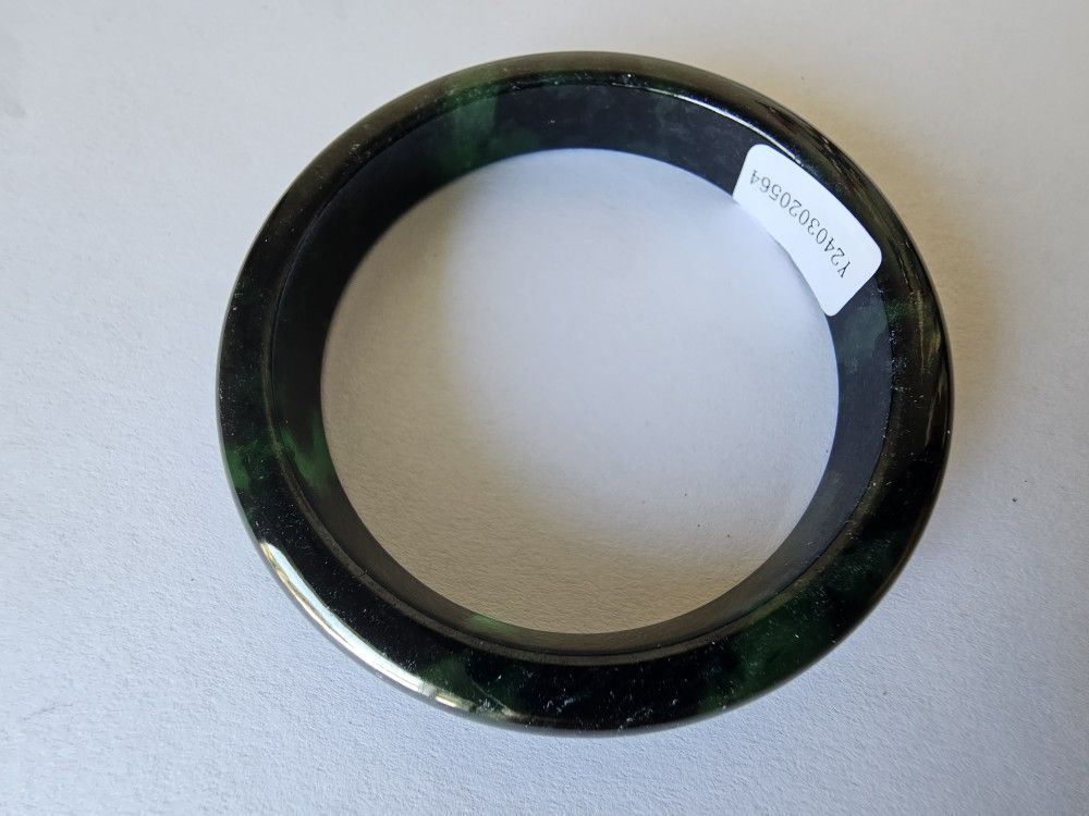 Natural Burma Grade A Jade Jadeite Bangle Bracelet Certified 58 mm Med-Small 