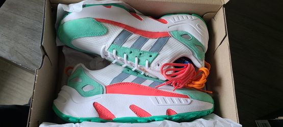 Adidas Men's ZX 22 Boost (Neon) Size 8.5 Mens