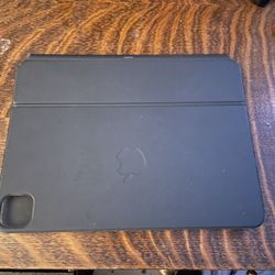 iPad Air Magic Keyboard Case