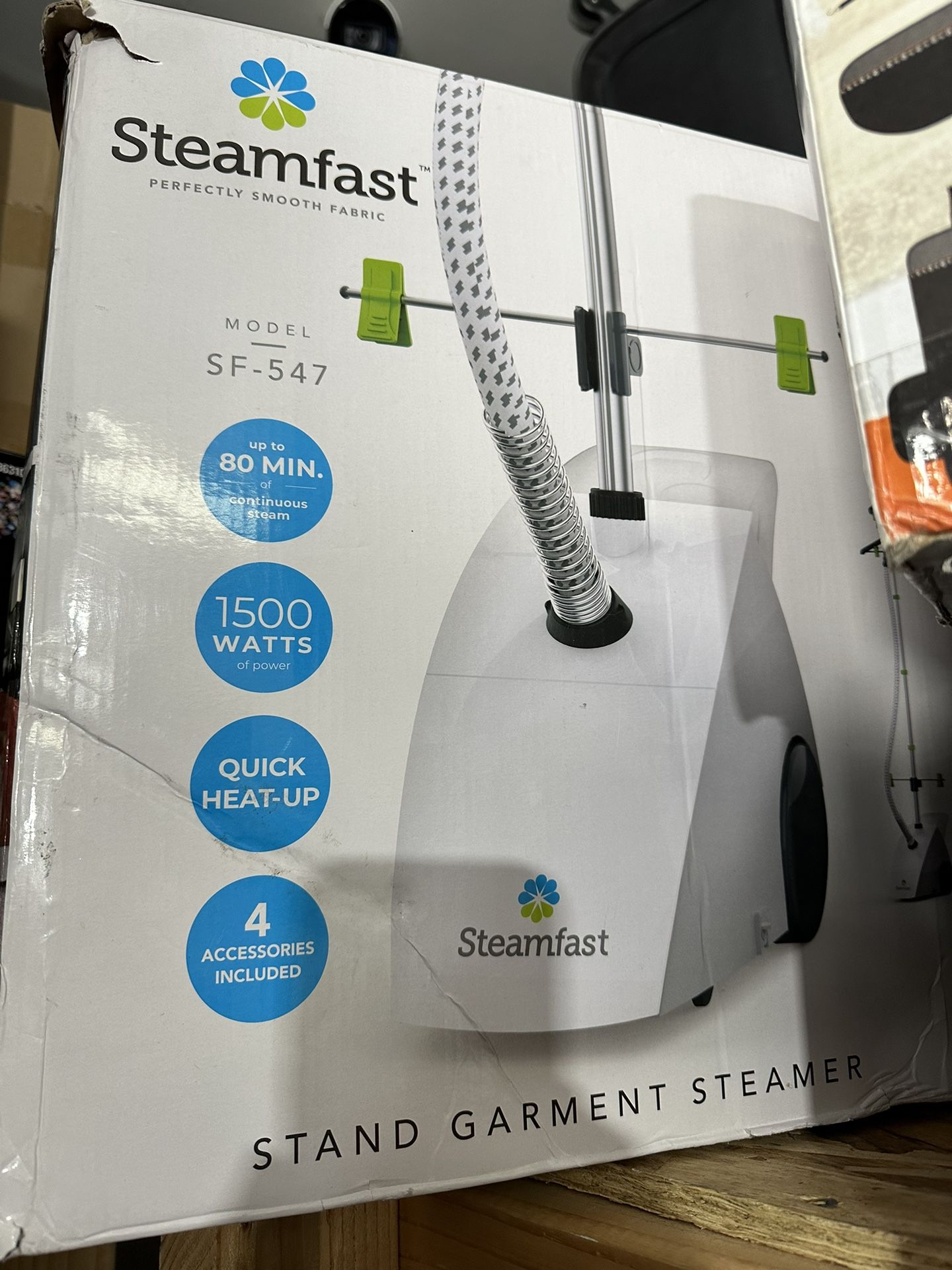 New Steamfast SF-567 Full-Size Garment Steamer, Upright Freestanding Fabric Steamer, White $35 Firm