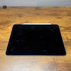 iPad Air 11-inch (M2) 256 GB WiFi + Accessories