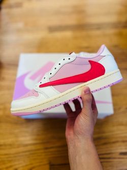 JORDAN 1 LOW TRAVIS SCOTT SAIL TROPICAL PINK